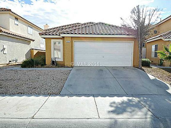 2nd image of 7517 Maycrest Cir