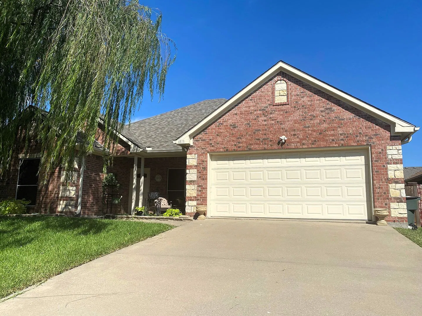 Sherman 3/2/2 Beauty For Lease Behind Towne Center/Hwy 75! — Photo 2