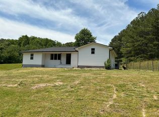 1144 Ridgeway Rd, La Fayette, GA 30728