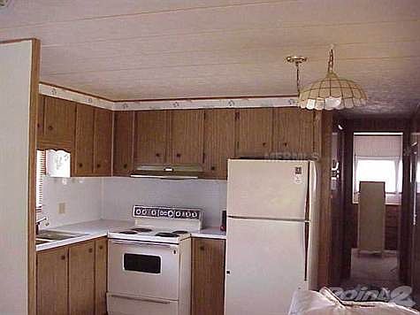 4th image of 5305 Algeria Ct
