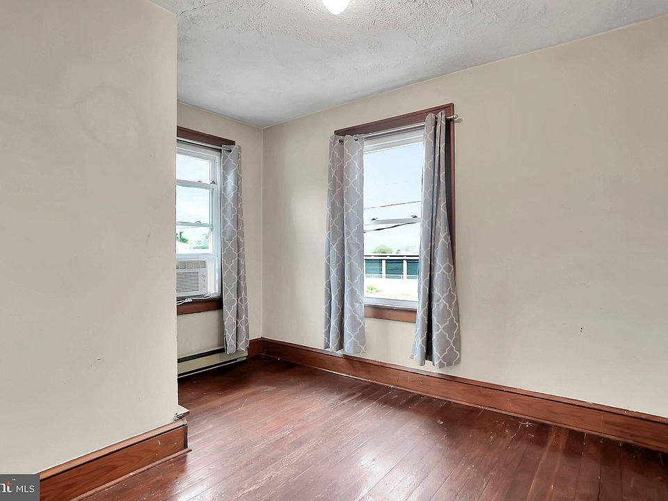 481 Buchanan Trl W, Greencastle, PA 17225 Zillow