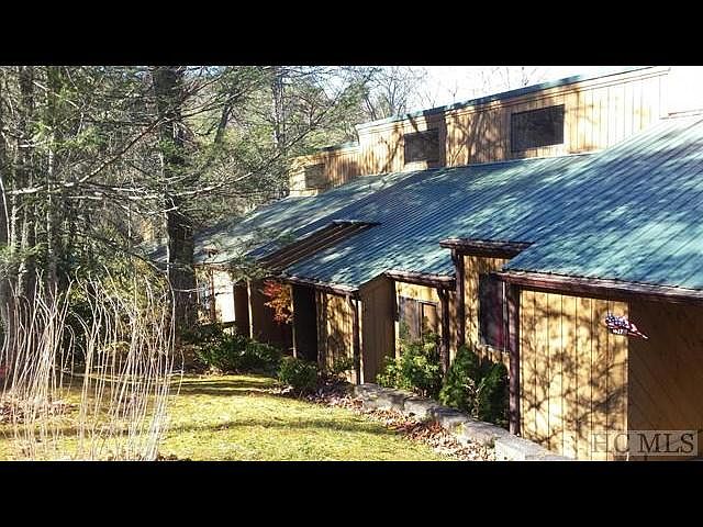 1st image of 257 Meadow Way