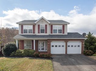 4466 Olyvia Pl, Roanoke, VA 24018