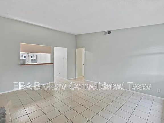 5th image of 11908A Broad Oaks Dr