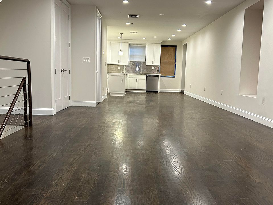 1st image of 1992 Madison Ave #1A