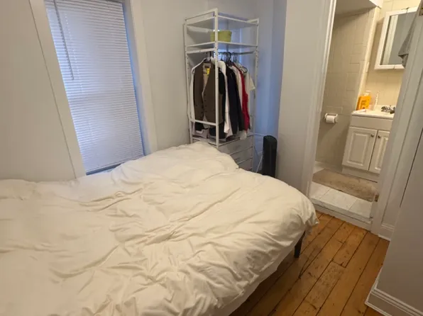 230 Pacific Street image 7 of 12