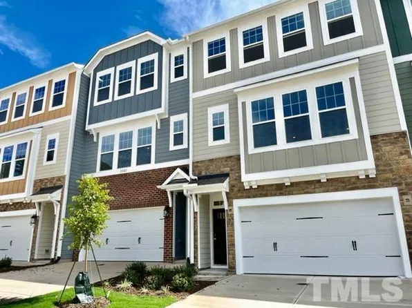 1038 Manorhaven Dr, Durham, NC 27703