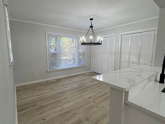 5th image of 5204 Bayberry Ln