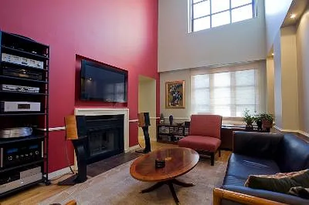 Rented by Corcoran | media 32