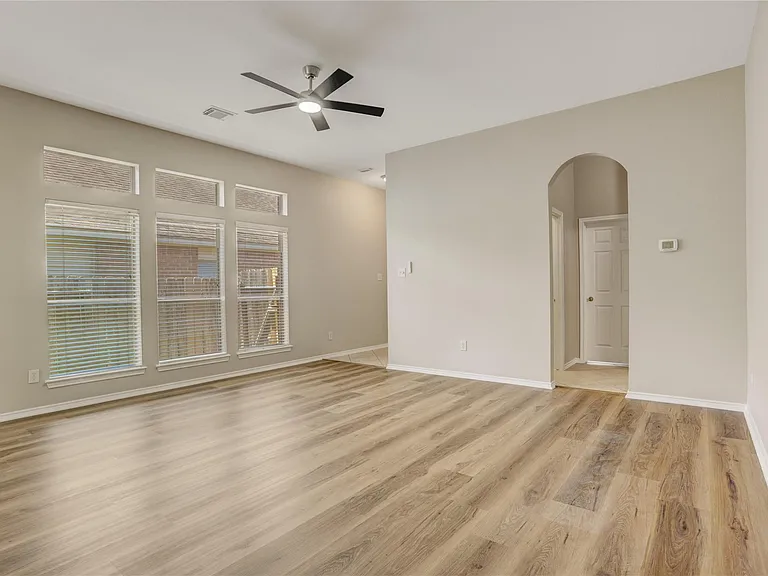 2342 Morgan Ridge Ln — Photo 7