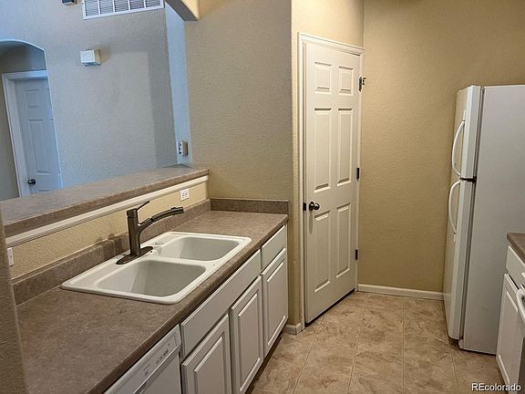 5th image of 5255 Memphis Street #712