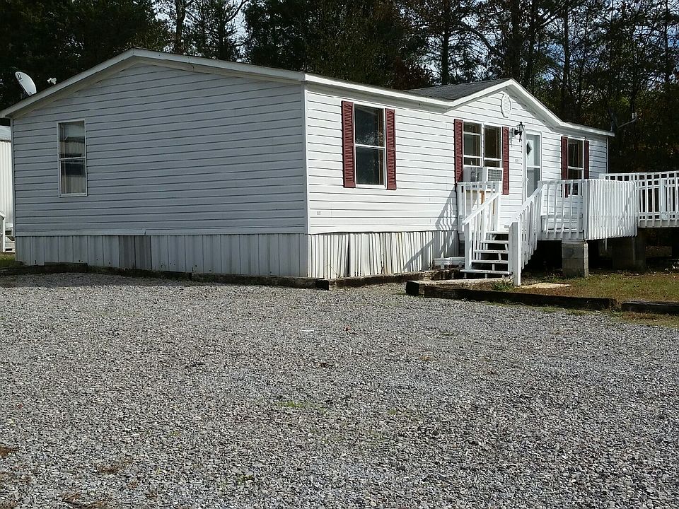 2nd image of 608 Equestrian Cir