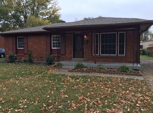 4004 Weigela Dr, Louisville, KY 40219