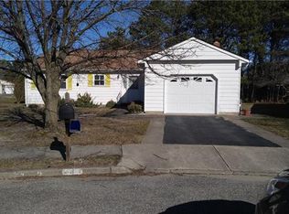 4 Mocorito Way, Toms River, NJ 08757