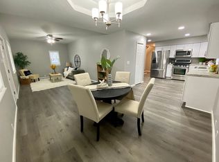 2 E Birch St, New Baden, IL 62265
