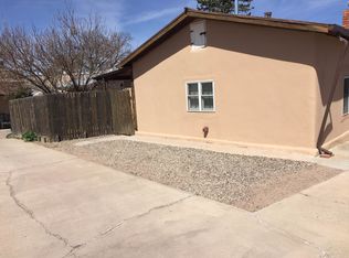 402 Apodaca Hl, Santa Fe, NM 87501