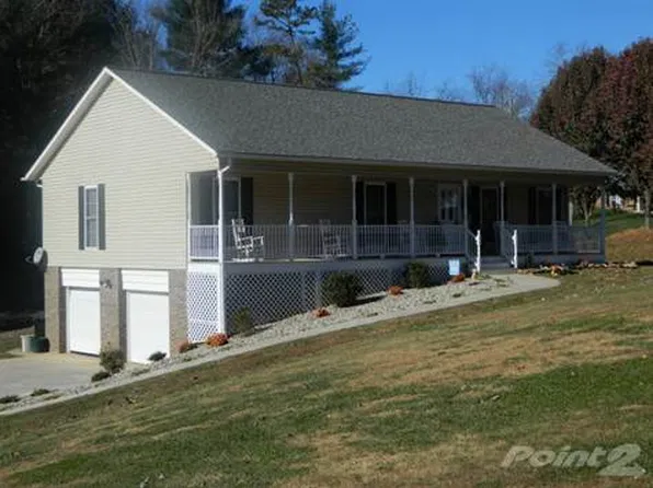 152 Sycamore Way, North Wilkesboro, NC 28659