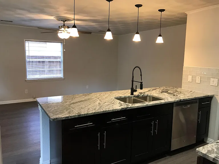 1617 E Union Bower Rd — Photo 3