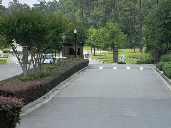3rd image of 4062 Cane Mill Cir