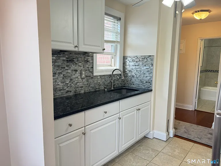 700 Summer St #6C — Photo 11