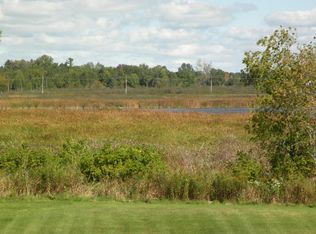 2011 Hawthorne Ave, Two Rivers, WI 54241