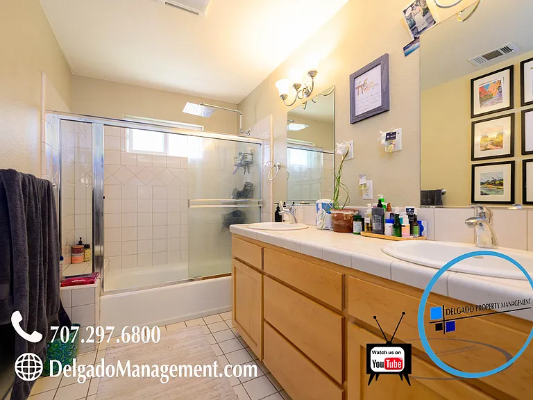 516 W J St — Photo 30