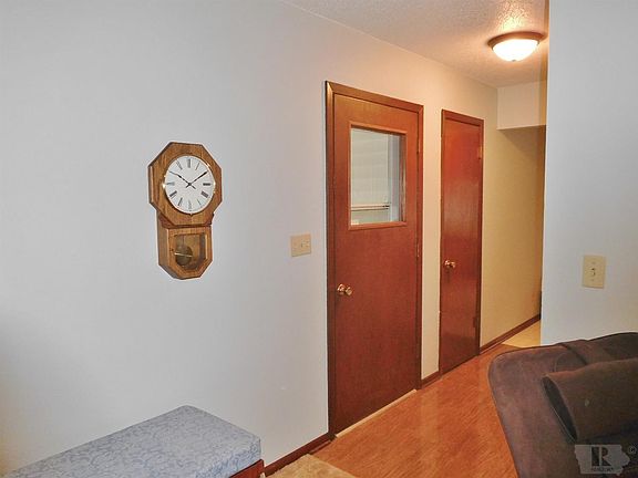 2nd image of 1202 Southfield Dr
