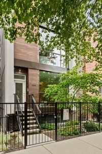 1541 N Wood St #1, Chicago, IL, 60622