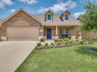 668 Bassett Hall Rd, Fate, TX 75189