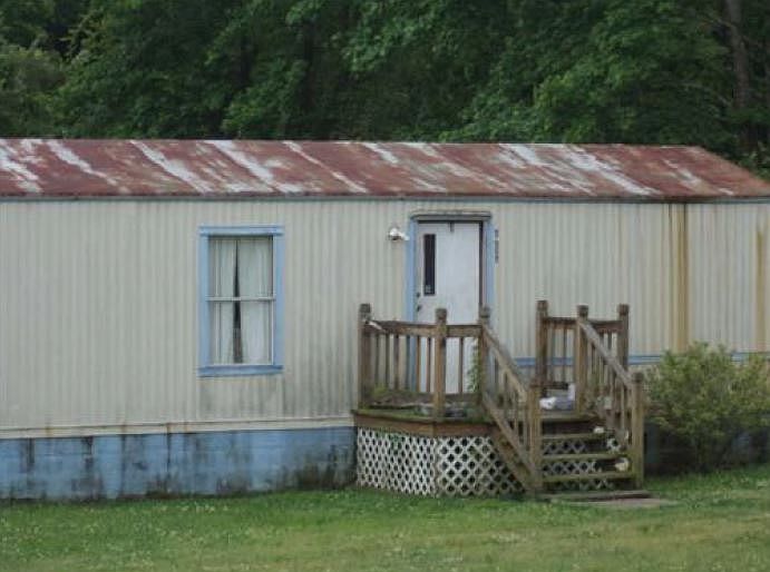 2nd image of 9609 S Quay Rd