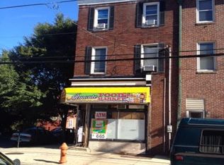 1945 Poplar St, Philadelphia, PA 19130