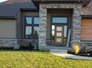 18796 W 248th St, Paola, KS 66071
