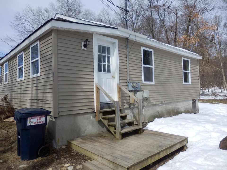 1st image of 82 Tonianne Dr