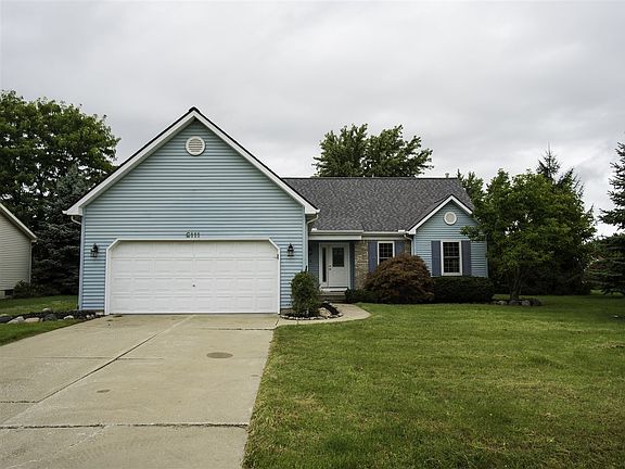 2nd image of 6111 Hedgerow Cir