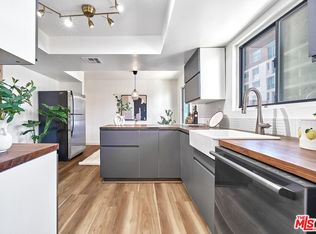 3970 Ingraham St UNIT 302, Los Angeles, CA 90005
