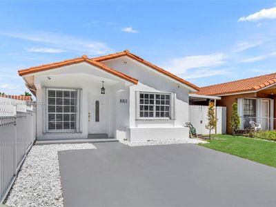 8811 NW 112th Ter, Hialeah Gardens, FL, 33018