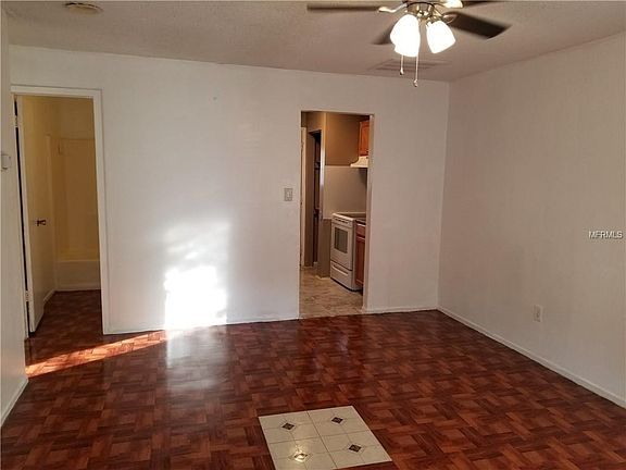 3rd image of 8219 N Klondyke St