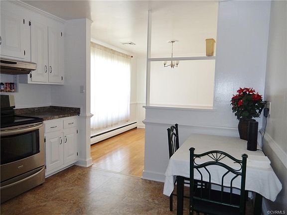5th image of 7964 Kenmore Dr