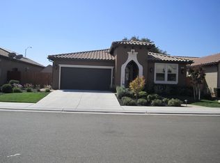 7367 W Portals Ave, Fresno, CA 93723