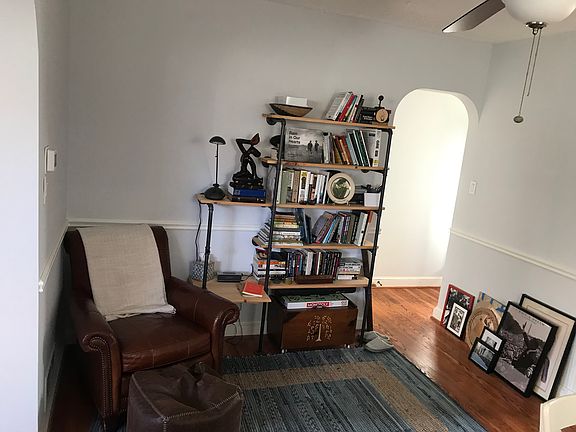 Cozy Sitting Area