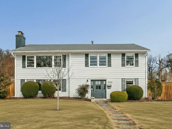 6315 Haviland Dr, Bethesda, MD 20817