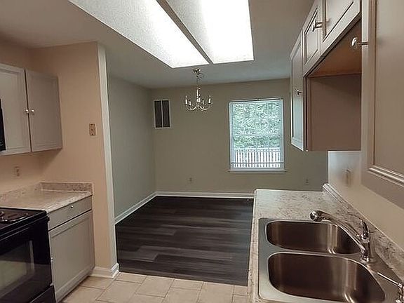 3rd image of 5418 Mary Ln