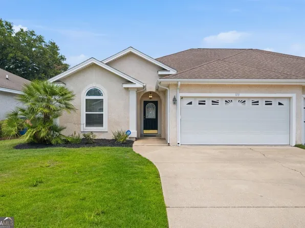173 Cypress Run Dr, Brunswick, GA 31520
