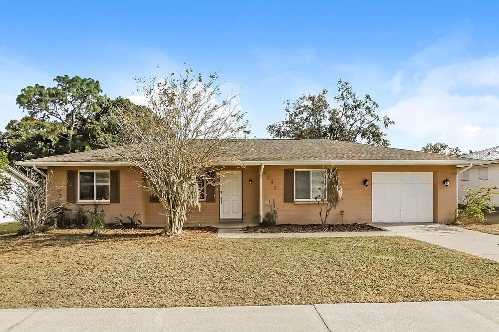 3 bed, 2.0 bath, 1289 sqft, $2,900 — Photo 1