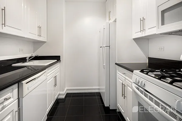 Rented by (Legacy) Elegran | media 17