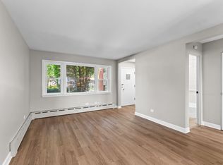 1227 Homestead Rd APT C, La Grange Park, IL 60526