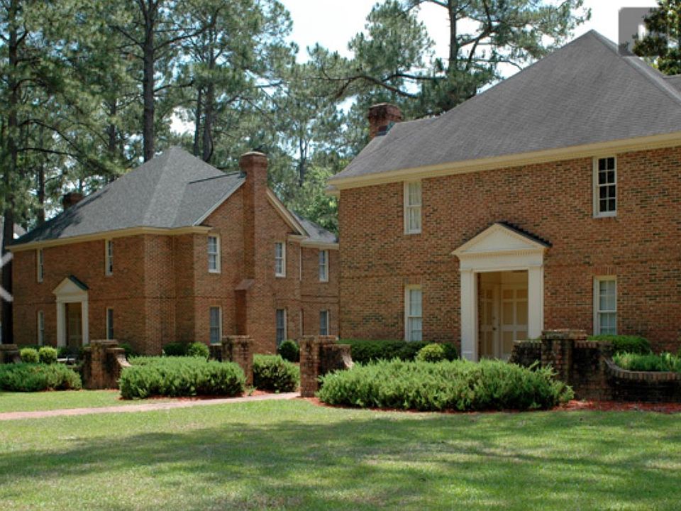 1st image of 37 Greenbriar Apts