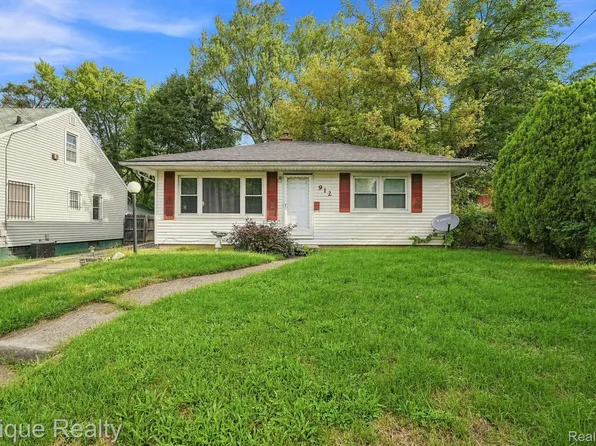 912 W Genesee St, Flint, MI 48504