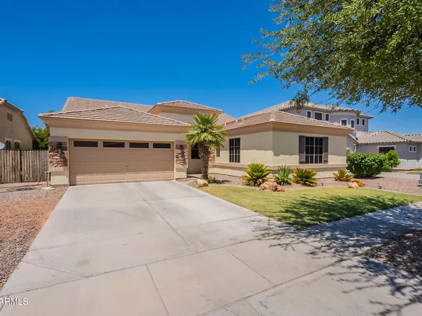 4235 S SNOWCAP Drive, Gilbert, AZ 85297
