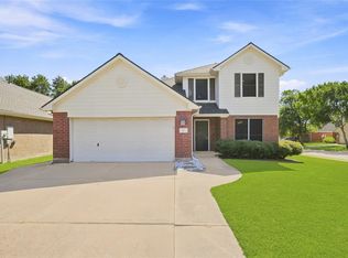 217 Fox Springs Ct, Dickinson, TX 77539